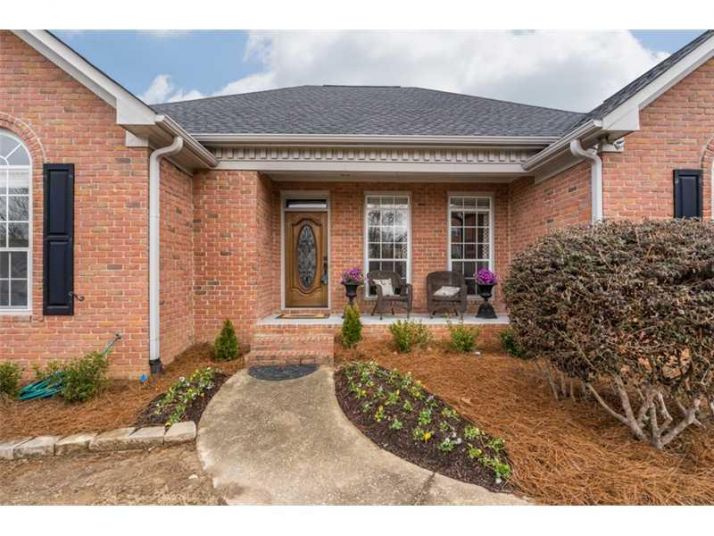 384 Greystone Lane, Douglasville, GA 30134