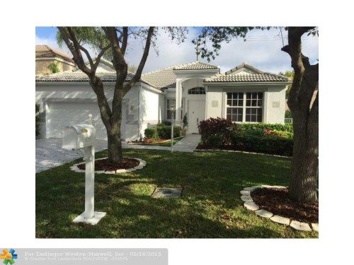 6289 NW 80TH DR, Pompano Beach, FL 33067