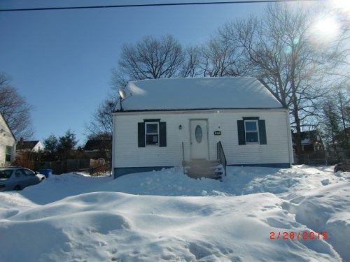 47 Myrna Ave, Waterbury, CT 06704