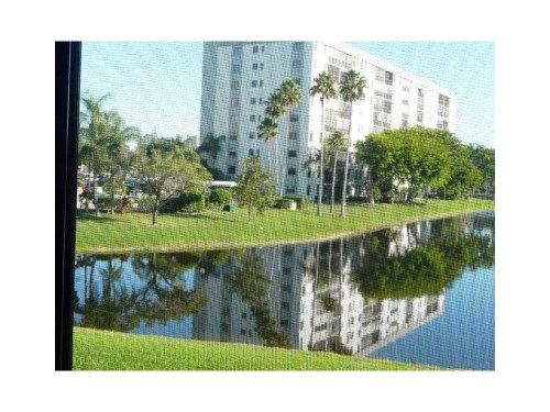 2232 N CYPRESS BEND DR # 203, Pompano Beach, FL 33069