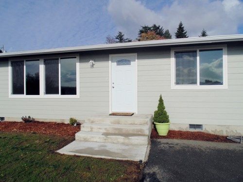 338 E 30th St, Bremerton, WA 98310