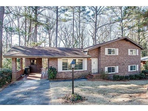4007 Elmscourt Drive, Stone Mountain, GA 30083