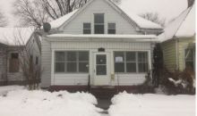 327 S 17th St Terre Haute, IN 47807