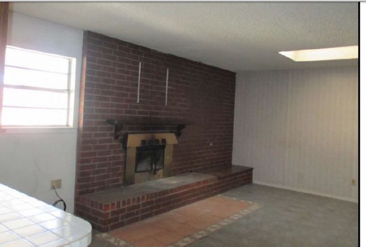 3028 N Northwest Dr, Hobbs, NM 88240
