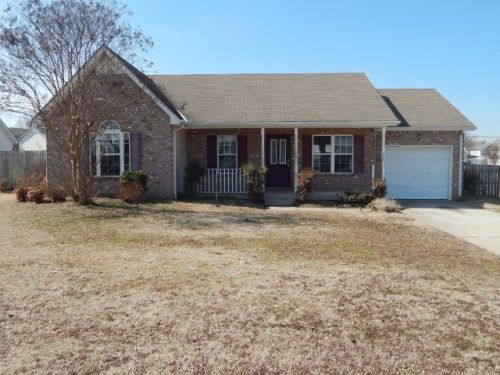 203 Brittany Drive, La Vergne, TN 37086