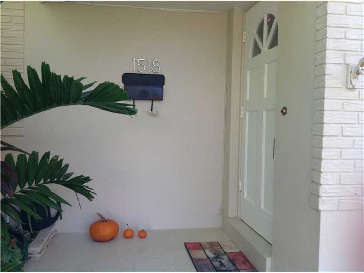 1518 ADAMS ST, Hollywood, FL 33020