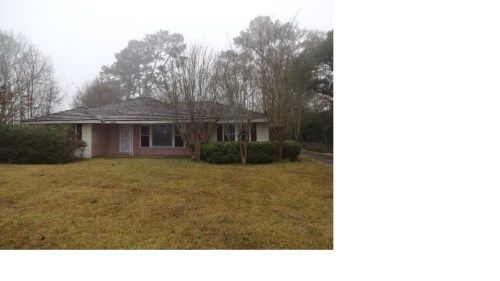 10233 Mollylea Dr, Baton Rouge, LA 70815