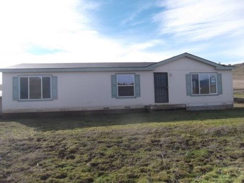 15508 Oak Knoll Drive, Hornbrook, CA 96044
