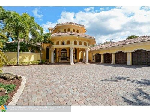 7611 MARBLEHEAD LN, Pompano Beach, FL 33067