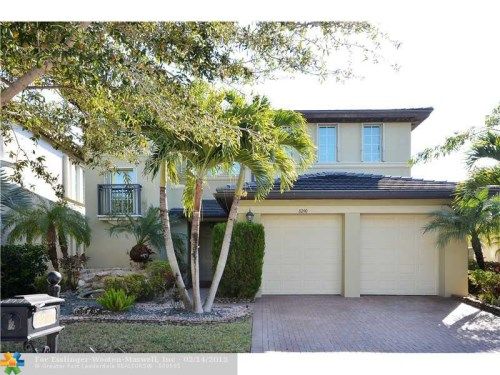 8290 NW 105TH LN, Pompano Beach, FL 33076