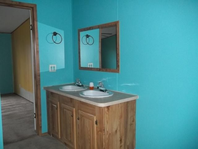 3460 Monigold Rd, Marshall, TX 75672