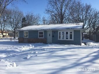 934 Henry St, Michigan City, IN 46360