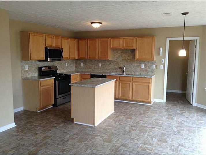 3404 Saddle Creek Lane, Ellenwood, GA 30294
