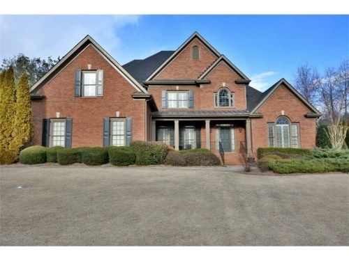 9030 Brixham Court, Suwanee, GA 30024