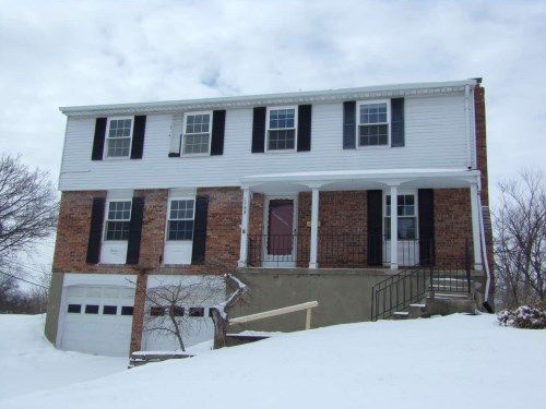 1588 Karahill Dr, Cincinnati, OH 45240