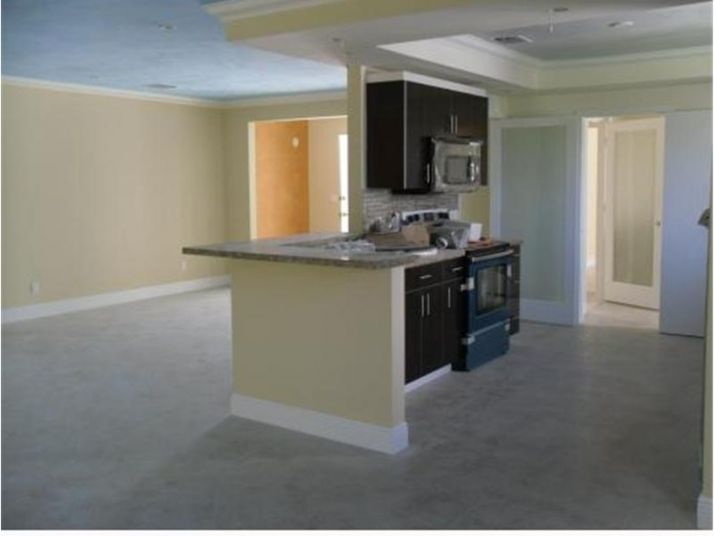 9165 BYRON AV, Miami Beach, FL 33154