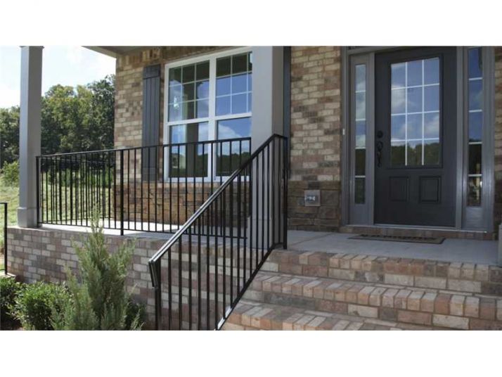 226 Waters Lake Trail, Woodstock, GA 30189