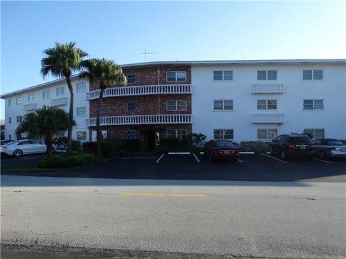 600 PINE DR # 104, Pompano Beach, FL 33060