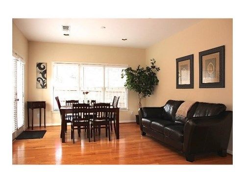 1704 Clay Brooke Court Se, Smyrna, GA 30082