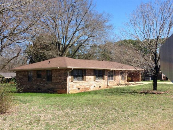 39 Magnolia Drive, Cartersville, GA 30121