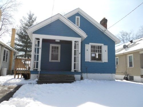 3019 Mapleleaf Ave, Cincinnati, OH 45213