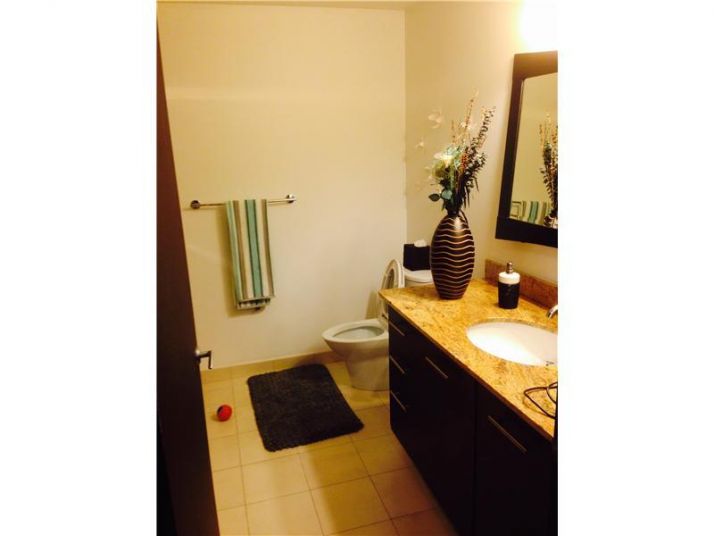 3029 NE 188 ST # 607, Miami, FL 33180