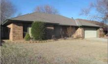 325 E Platt Dr Yukon, OK 73099