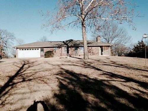 601 W Charter Oak Rd, Edmond, OK 73034