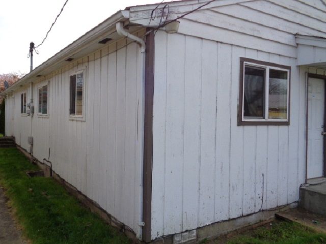 1123-1125 10th Ave, Longview, WA 98632