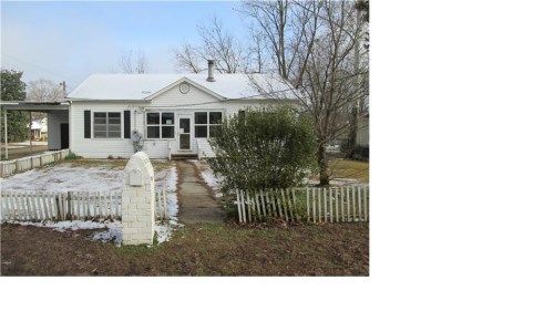 202 6th St, Bernice, LA 71222