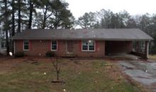 60 Betty Holland Rd Jackson, TN 38305