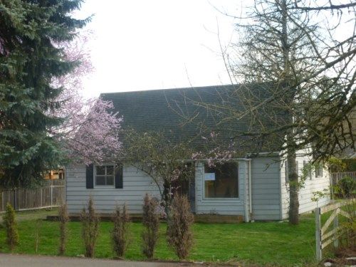7808 SE Roots Rd, Portland, OR 97267