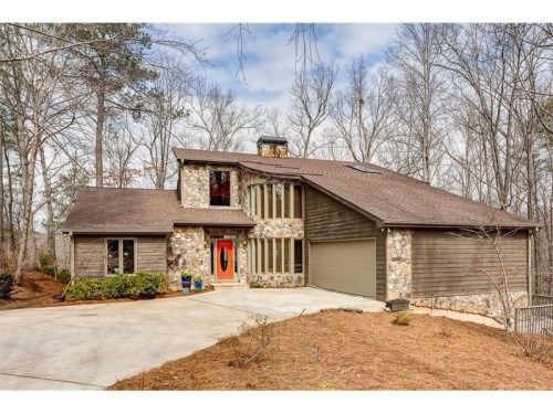 135 Beech Tree Lane, Roswell, GA 30075