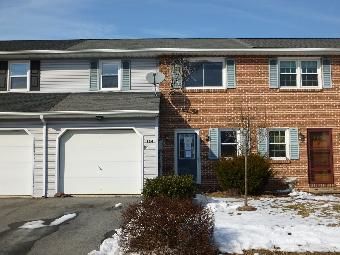 154 Linda Ter, Ephrata, PA 17522