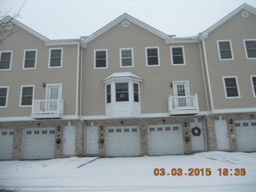 56 S Maple Ave, East Orange, NJ 07018