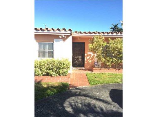 1317 W 61 PL, Hialeah, FL 33012