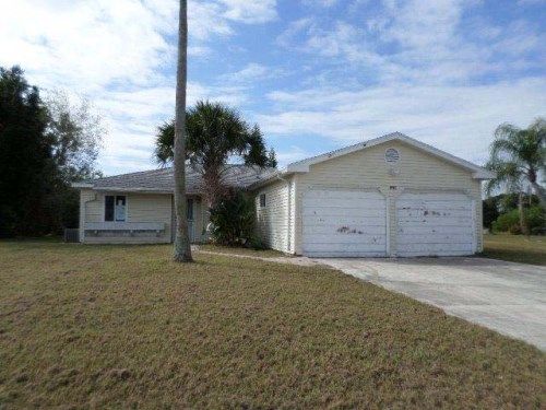 1990 SE West Dunbrooke Cir, Port Saint Lucie, FL 34952