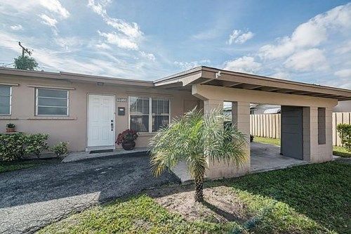 9910 SW 86 ST, Miami, FL 33173