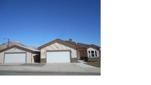 200 Van Horn Ln, Parachute, CO 81635