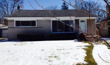 23090 Norwood St Oak Park, MI 48237