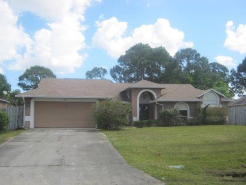 461 Jupiter Blvd NW, Palm Bay, FL 32907
