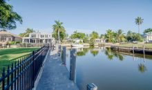 2066 Snook DR Naples, FL 34102