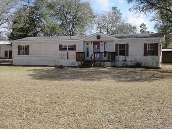 169 Crestwood Dr, Crawfordville, FL 32327