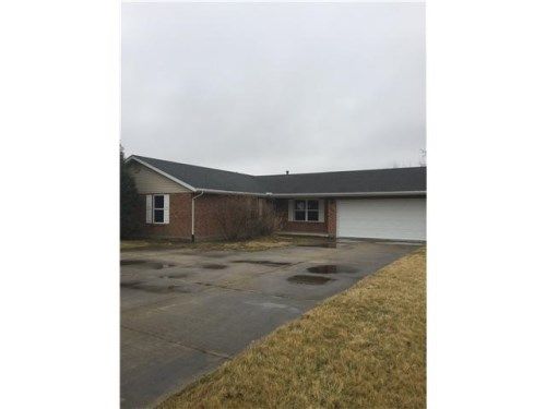 4683 Cottonville Rd, Jamestown, OH 45335