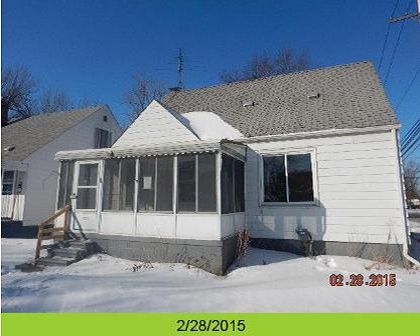 4112 Columbus St, Wayne, MI 48184