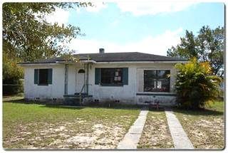 222 Townsend Ave, Lake Wales, FL 33853