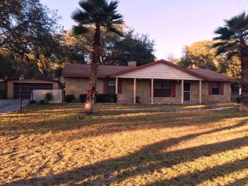 4425 Clark Rd, Fruitland Park, FL 34731