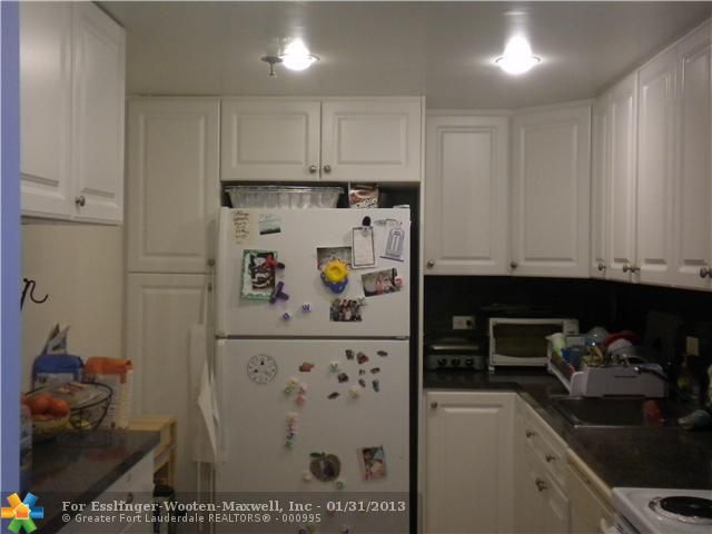 20505 E COUNTRY CLUB DR # 336, Miami, FL 33180