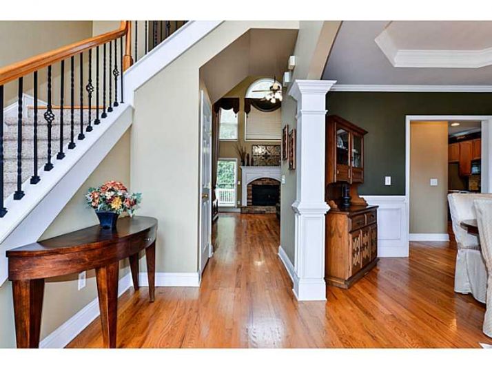 671 Bentwater Drive, Acworth, GA 30101