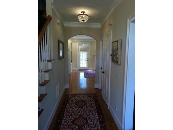 1518 Holly Lane, Atlanta, GA 30329